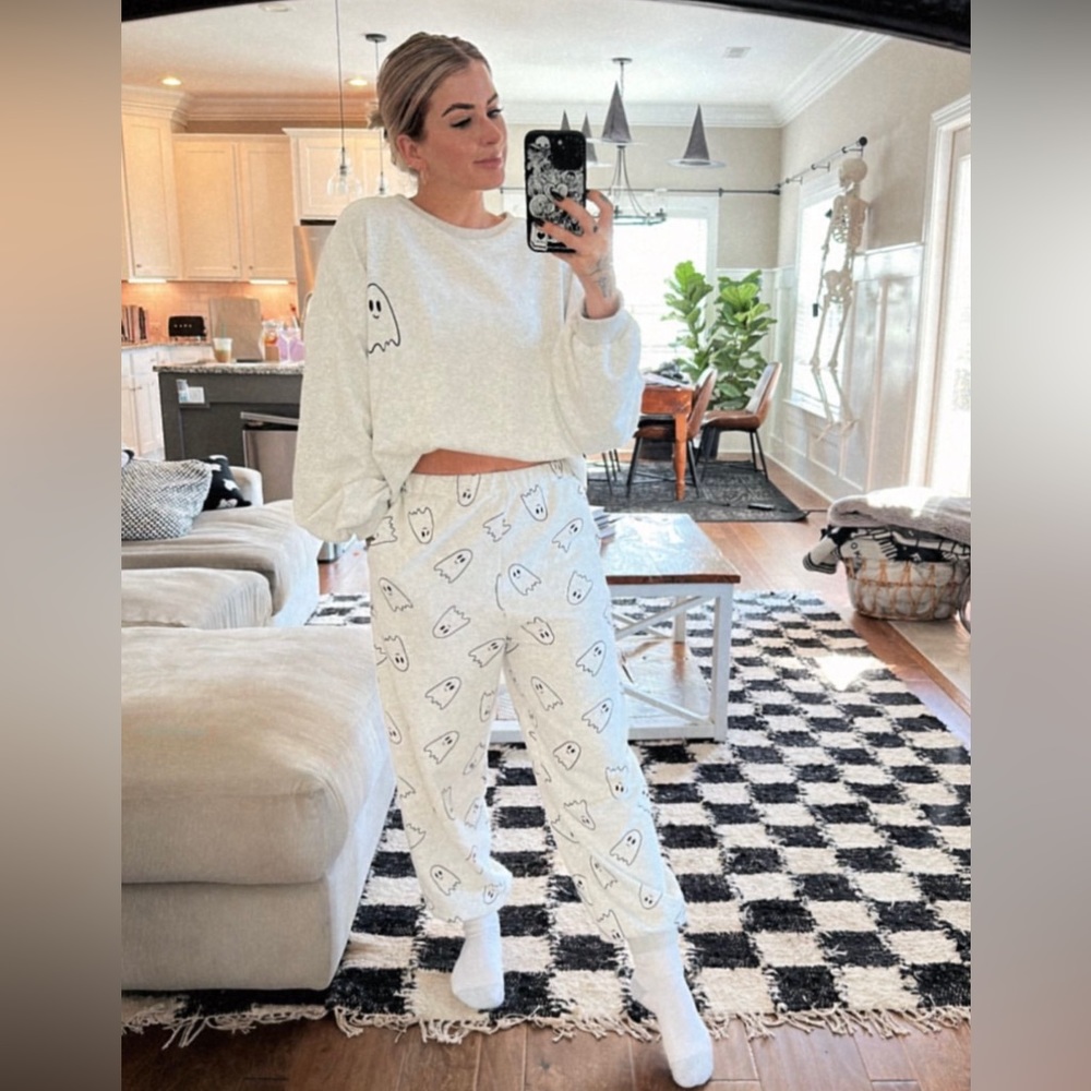 Indy & Pippa Ghost Sweatpants